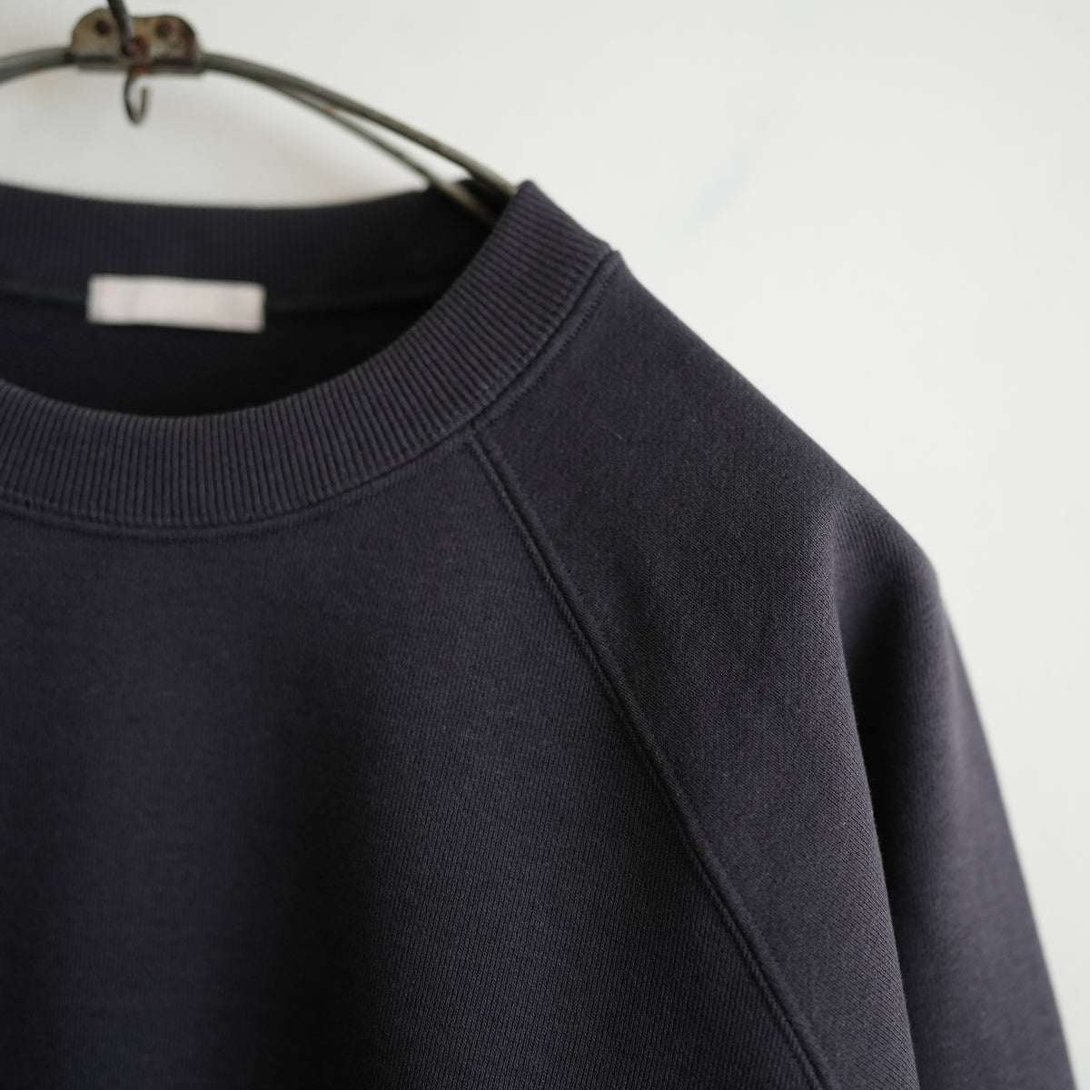 ULTERIOR FADED SILKY TERRY SWEAT SHIRT BLK