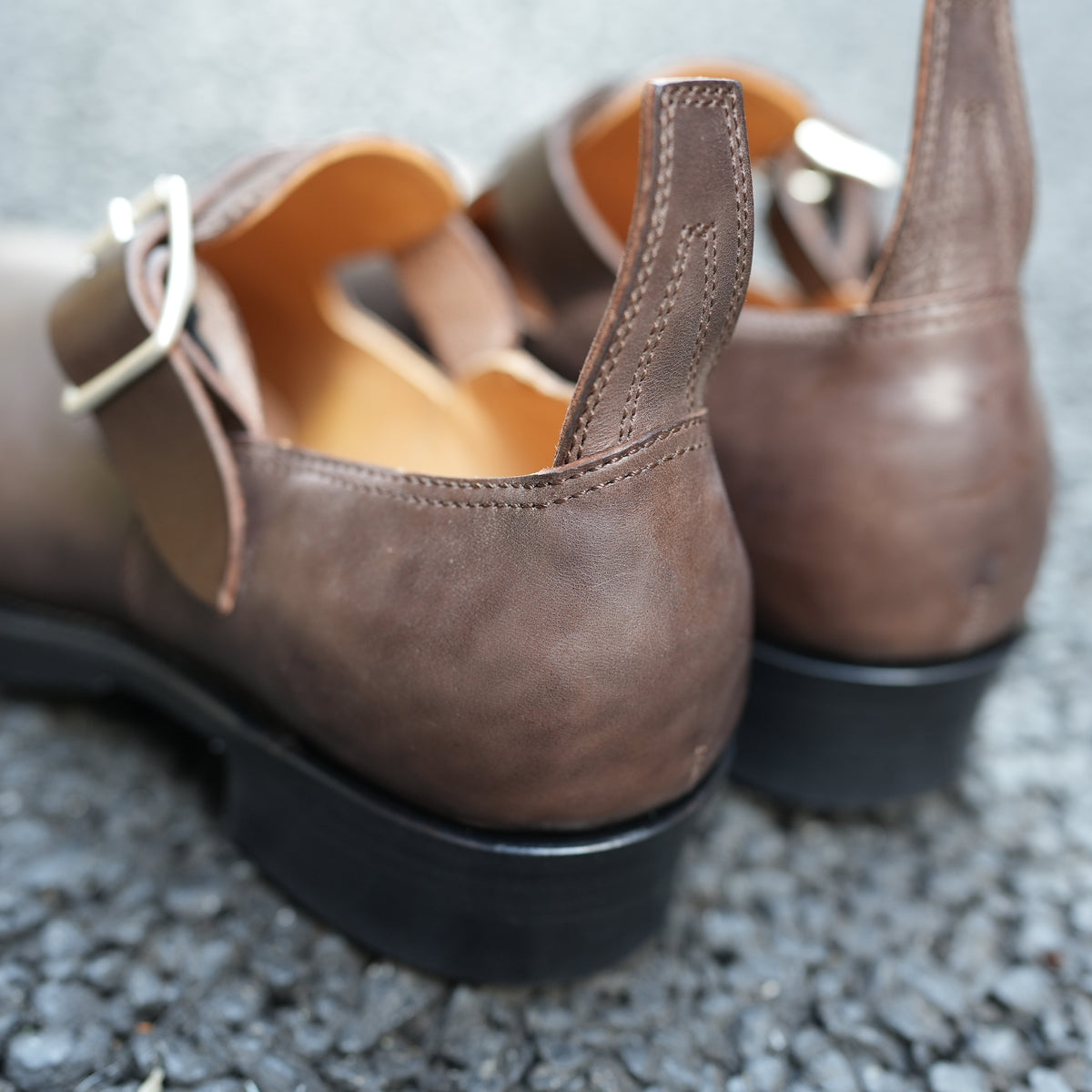 NICENESS HORSE BUTT ENGINEER SANDALS "NEWELL" BROWN