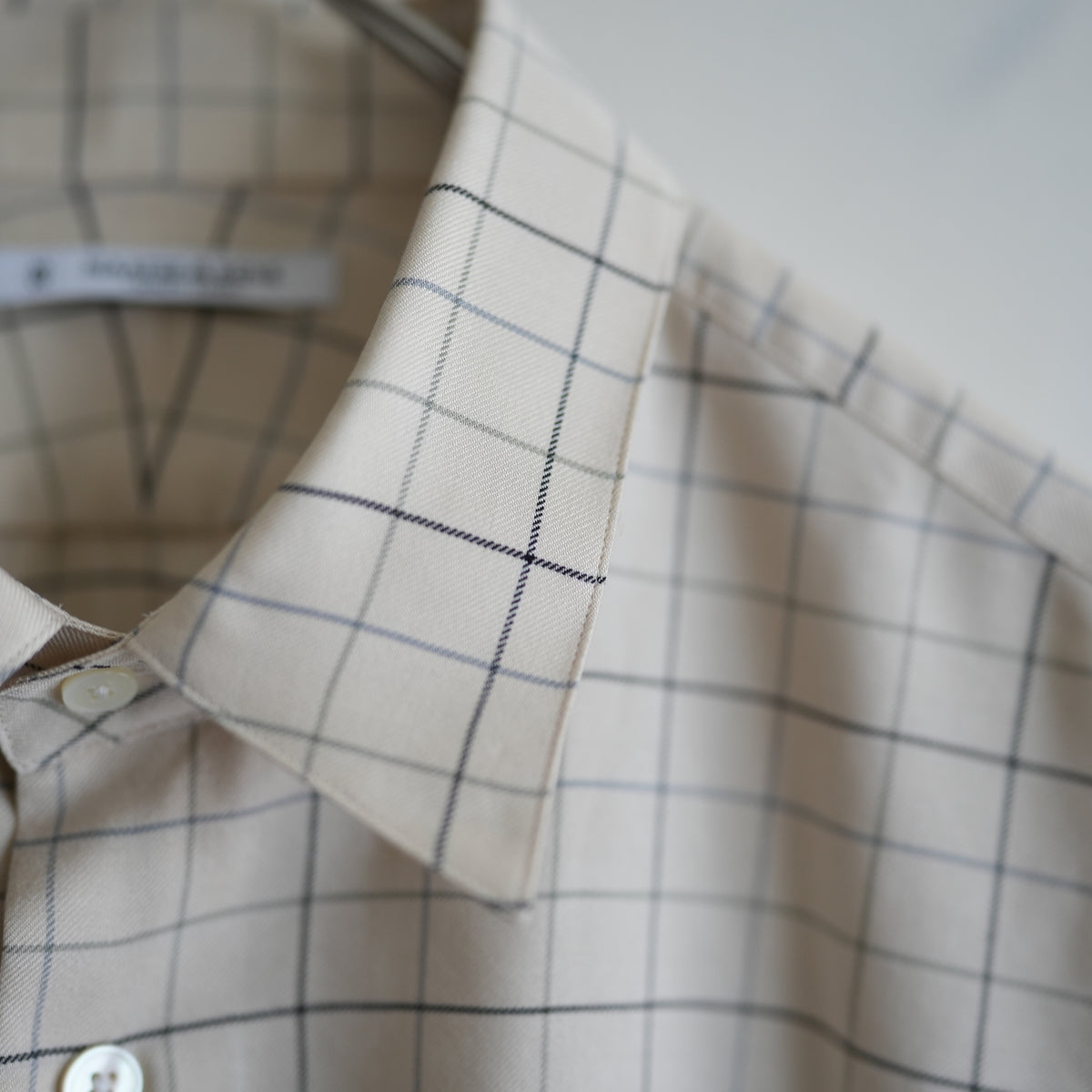 MAATEE&SONS COTTON SILK SHORT POINT SHIRT