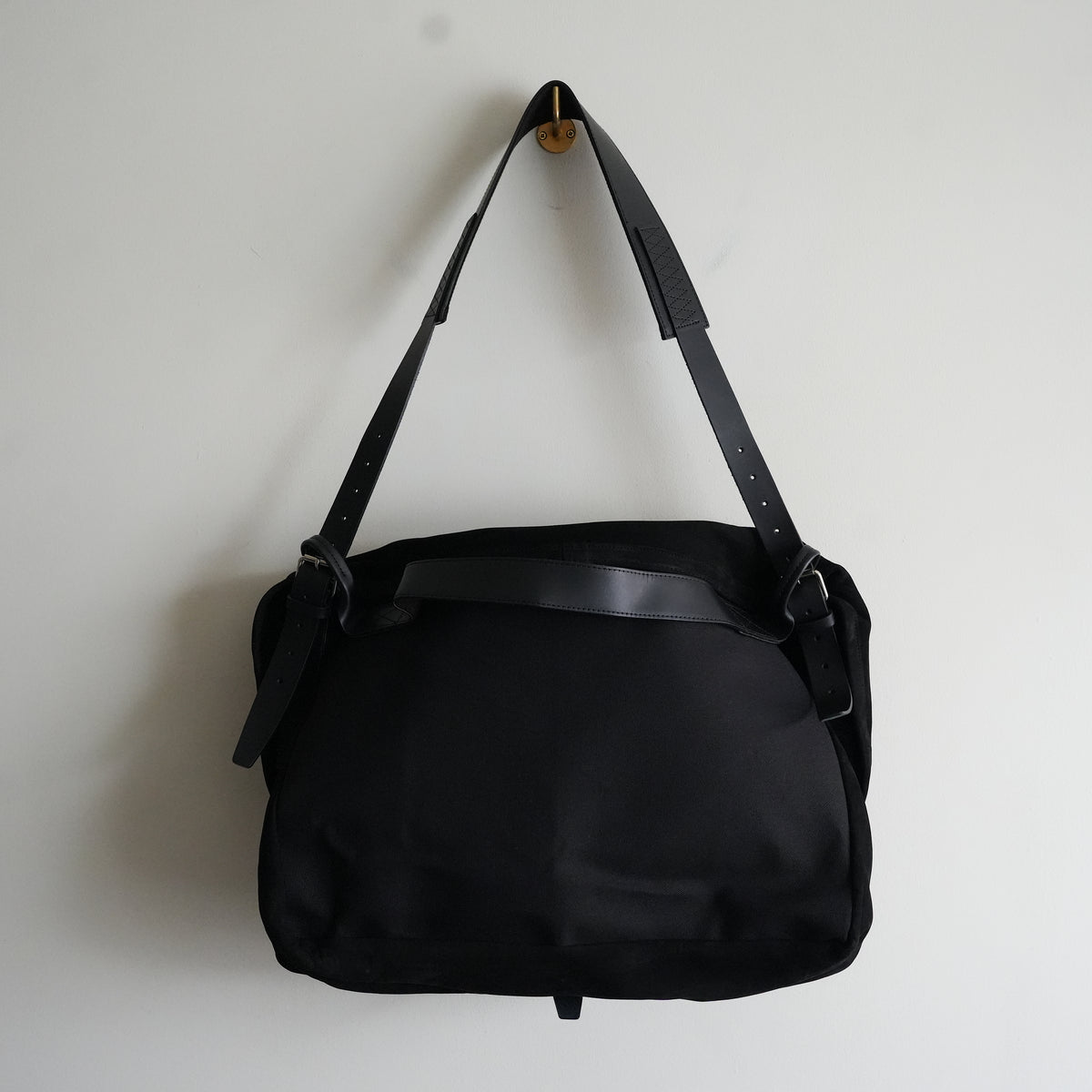 ANCELLM SUEDE SHOULDER BAG