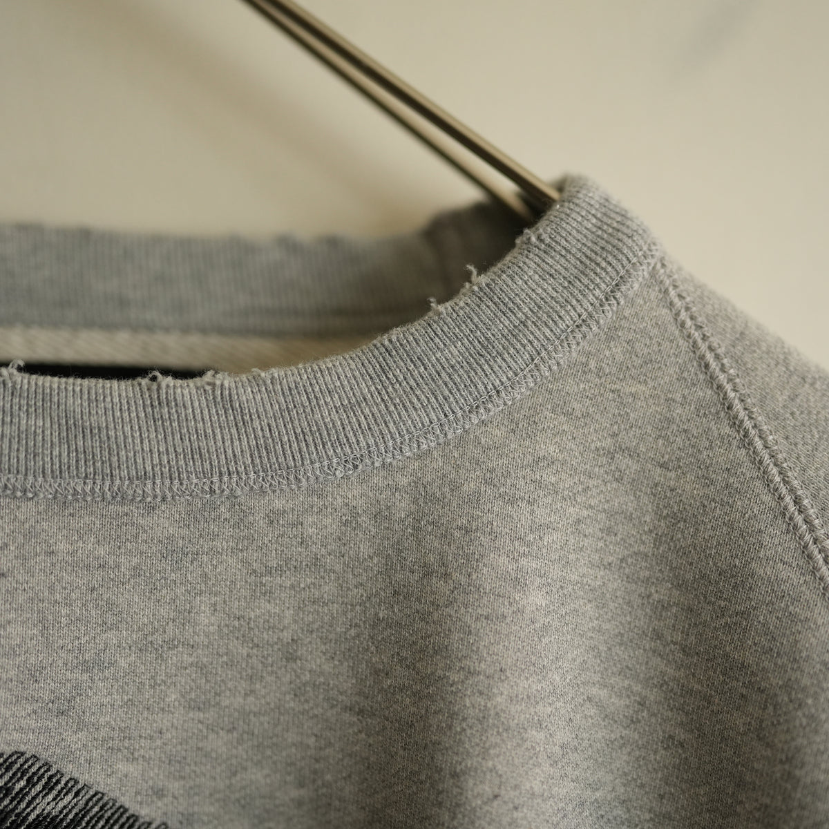 AUBERGE "NIETZCHE" CREW NECK SWEAT