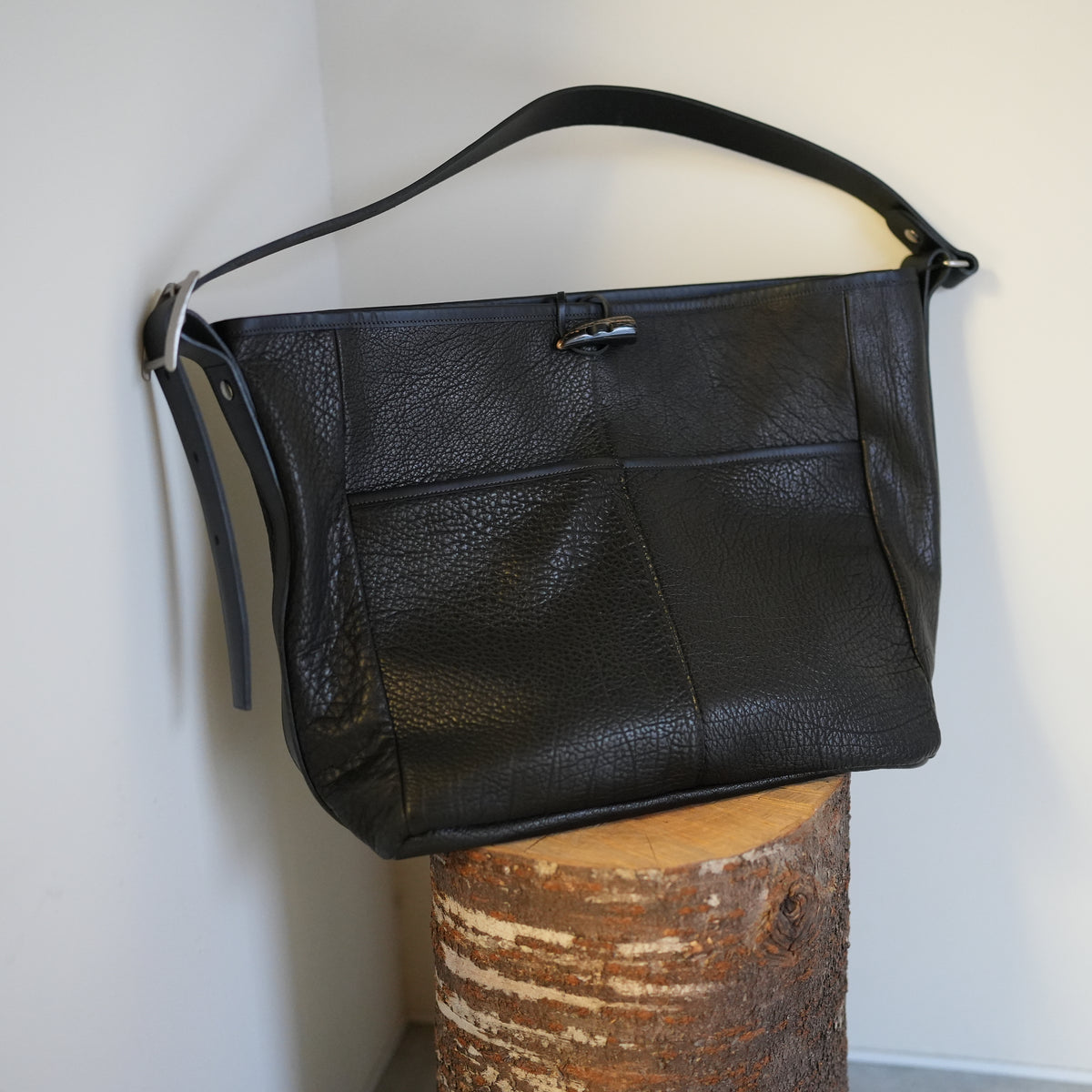 Post Production BUFFALO LEATHER 2 POCKET TOTE BAG