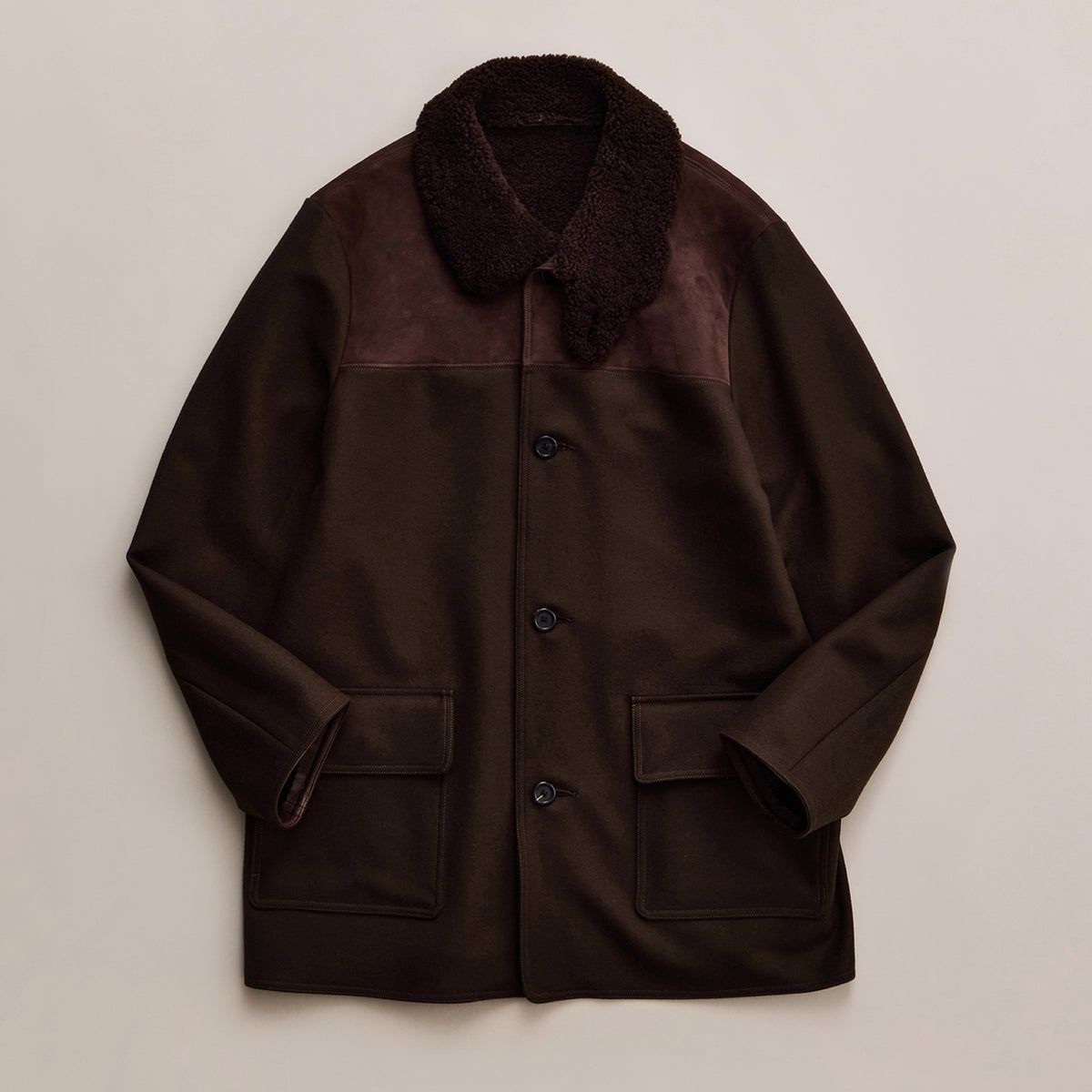 NICENESS REFINED MOUTON DONKEY COAT "GREGORY" OLIVE