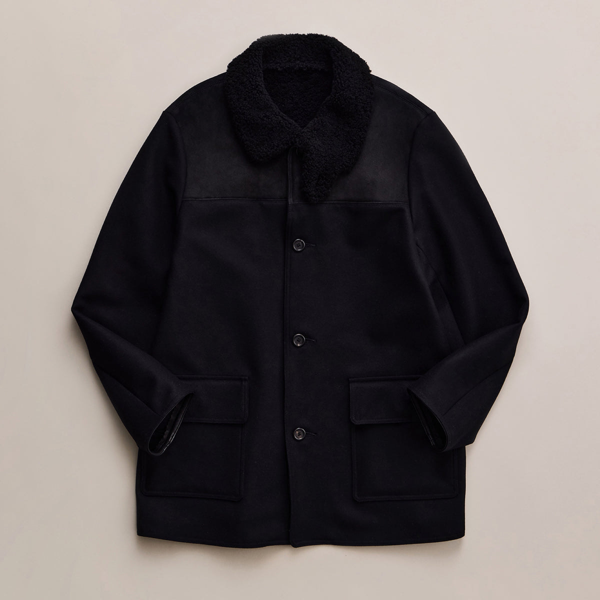 NICENESS REFINED MOUTON DONKEY COAT "GREGORY" BLACK