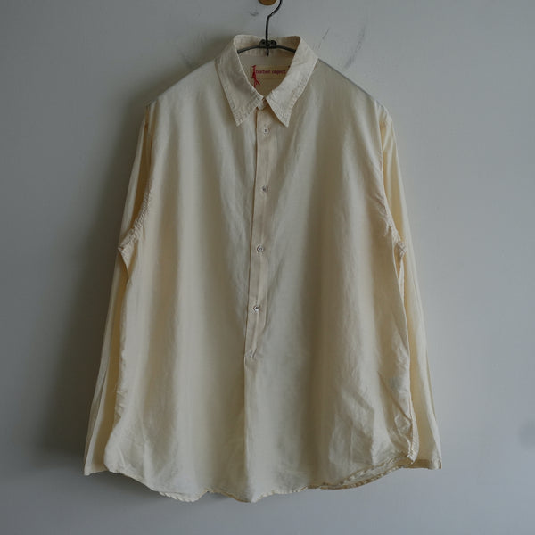 barbell object Cotton Silk Loan Pullover Shirt beige