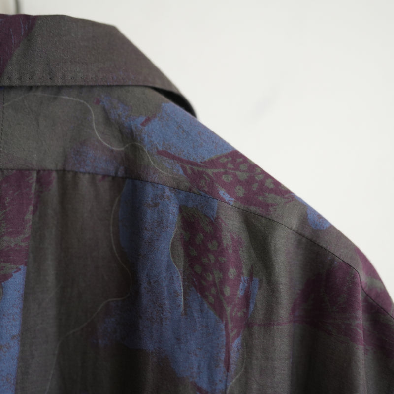 MAATEE&SONS LEAF PRINT OPEN COLLAR SHIRT – RASSEMBLE