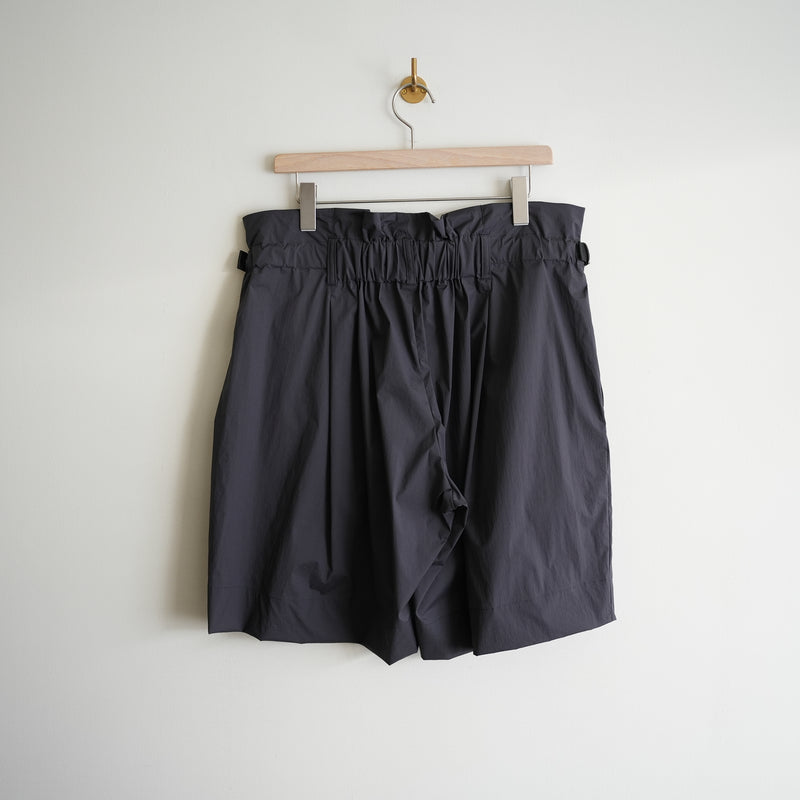 MAATEE&SONS NYLON GURKHA SHORTS CHARCOAL – RASSEMBLE