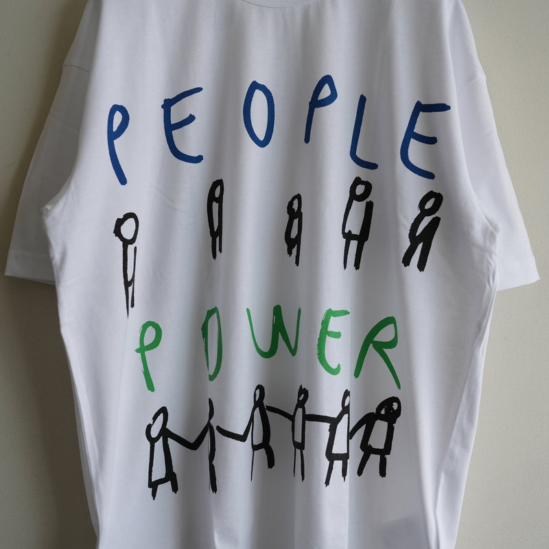 COMME des GARCONS SHIRT PRINTED BIG TEE PEOPLE POWER – RASSEMBLE