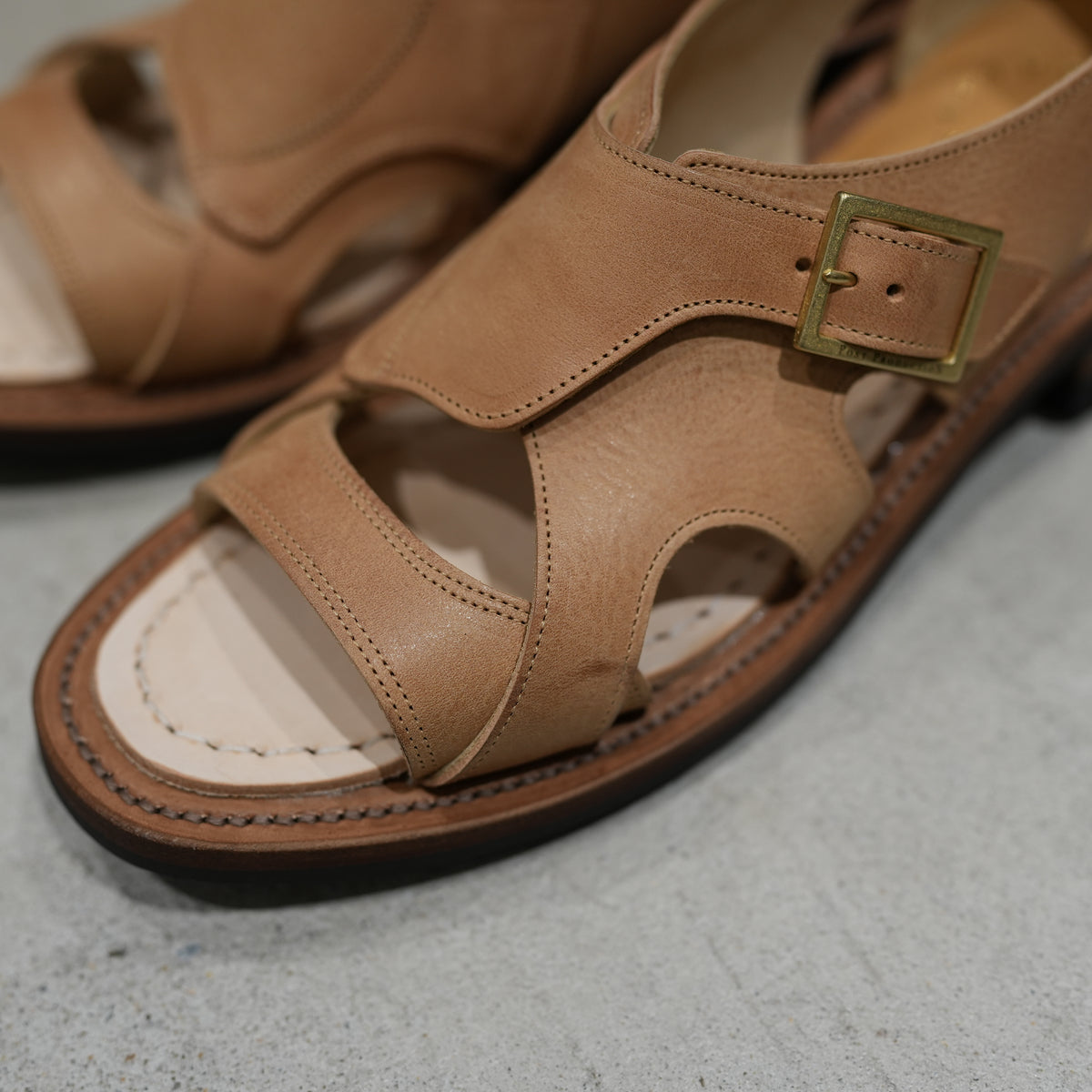 Post Production HUNT SANDALS ALASKA