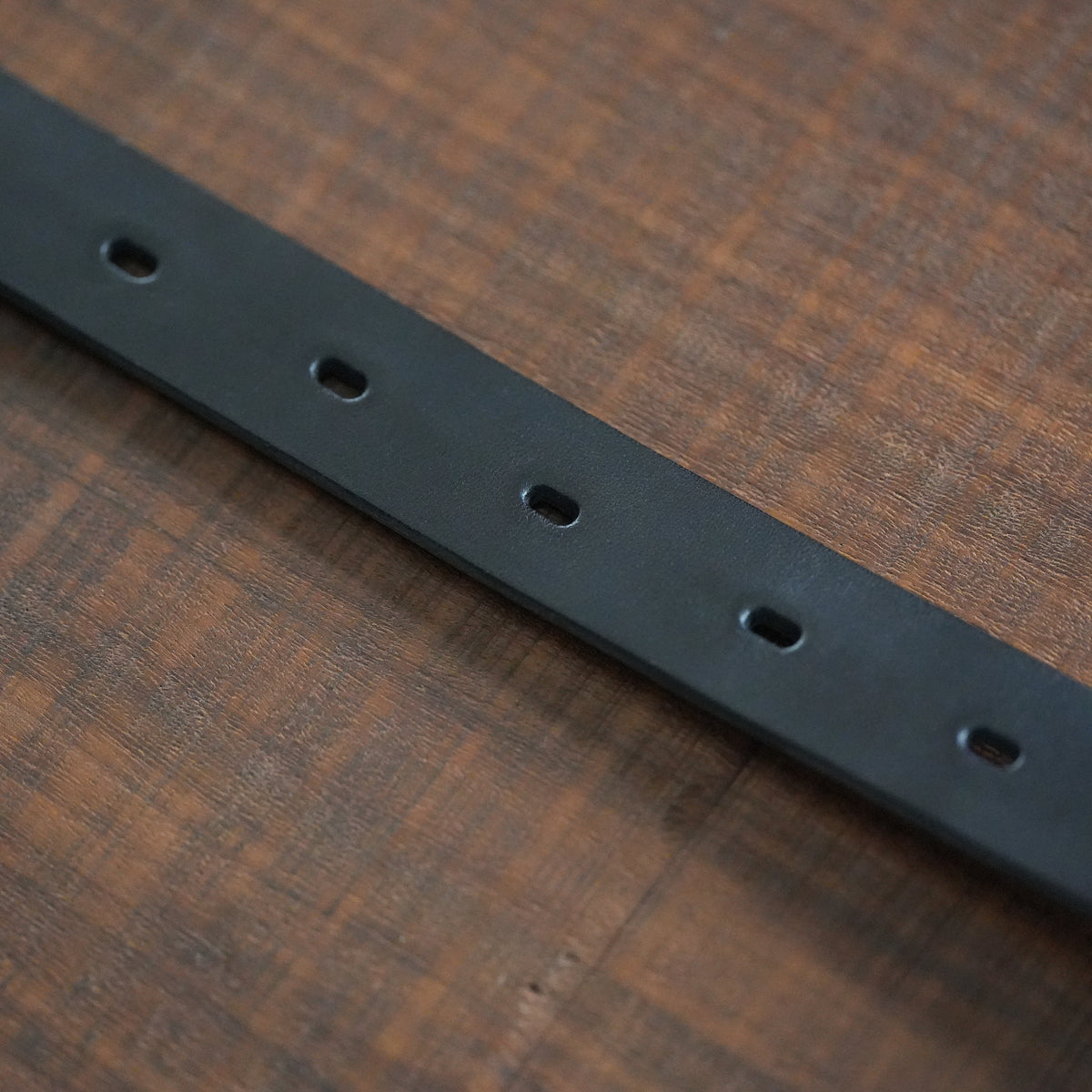 Post Production SADDLE BELT HORSE BUTT