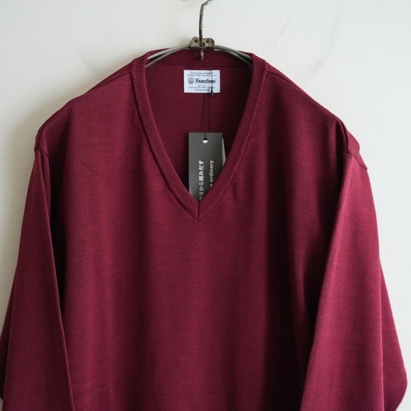 Yonetomi NEW BASIC WASHABLE V-NECK SWEATER WINE