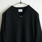 Yonetomi NEW BASIC WASHABLE V-NECK SWEATER BLACK