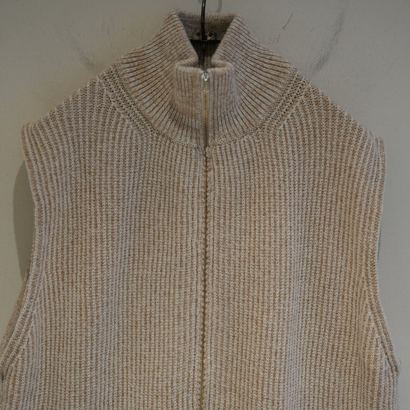 The DUFFER N NEPHEWS MELANGE DRIVERS KNIT VEST "OPIHR" ECRU