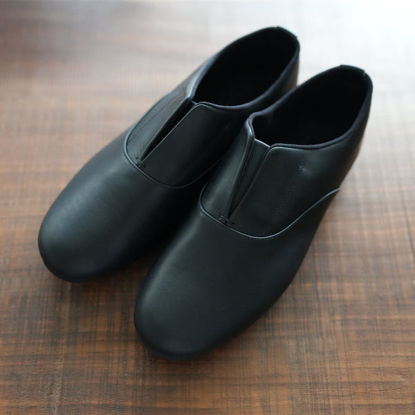 YOKO SAKAMOTO GUIDI LEATHER JAZZ SLIP-ON SHOES – RASSEMBLE