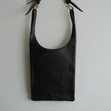 NICENESS OILED HORSE LEATHER SHOULDER BAG ”LOWE H.H”