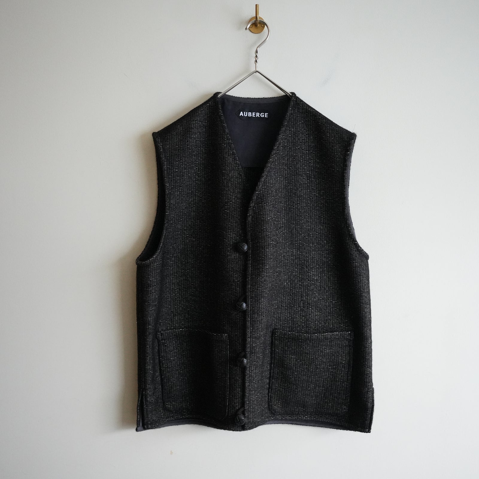 ▪️maroさま専用　OHGA オーガ WOOL VEST AUBERGE ”ORTEGA
