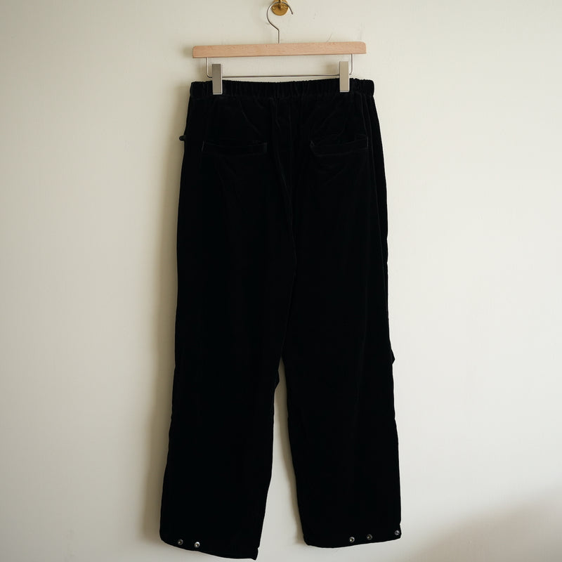 barbell object velvet pants