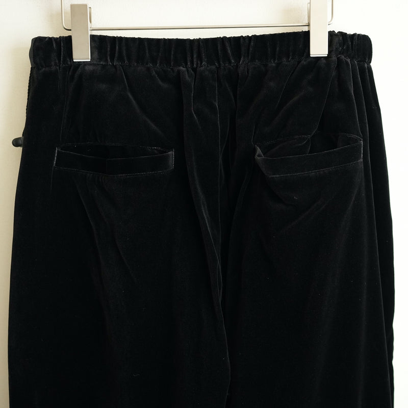 barbell object velvet pants