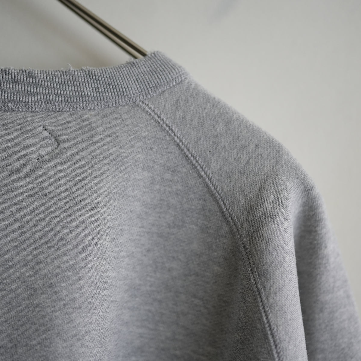 AUBERGE "NIETZCHE" CREW NECK SWEAT