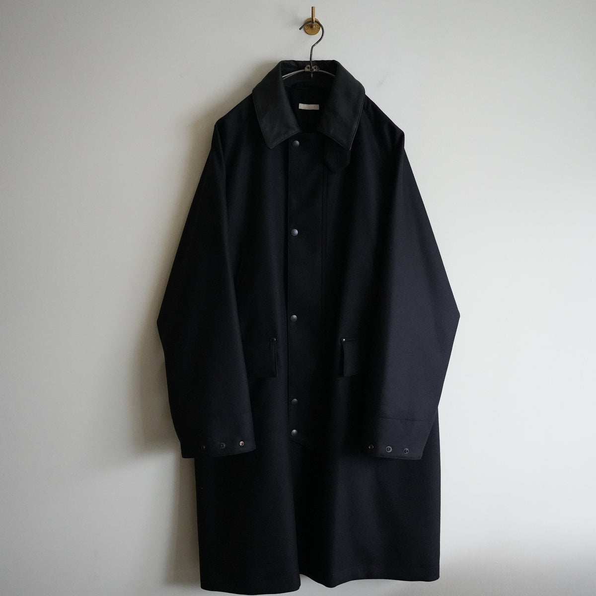 ULTERIOR SUPER FINE LIGHT MELTON RIDING COAT BLACK
