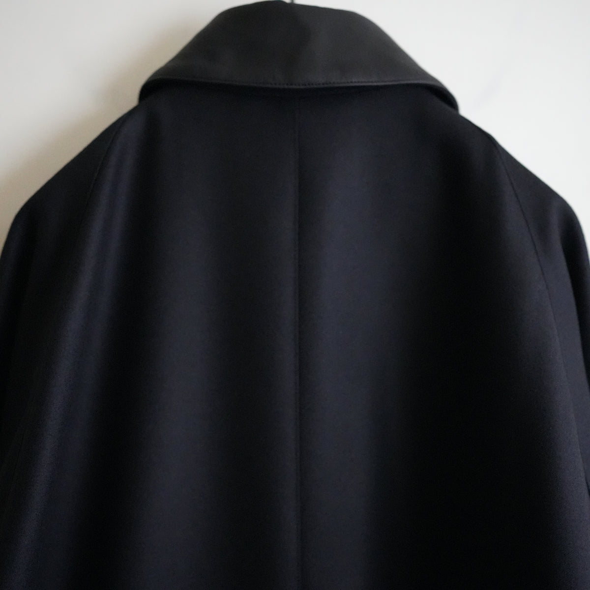 ULTERIOR SUPER FINE LIGHT MELTON RIDING COAT BLACK