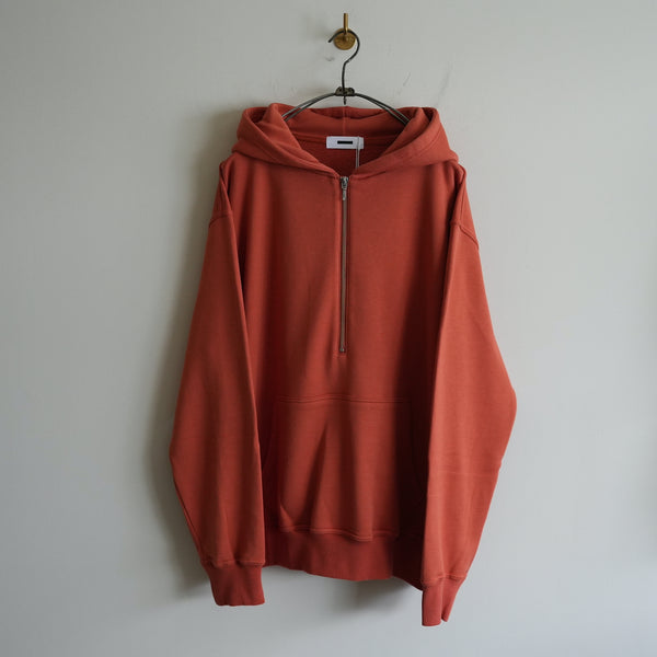 REVERBERATE HALF ZIP HOODIE