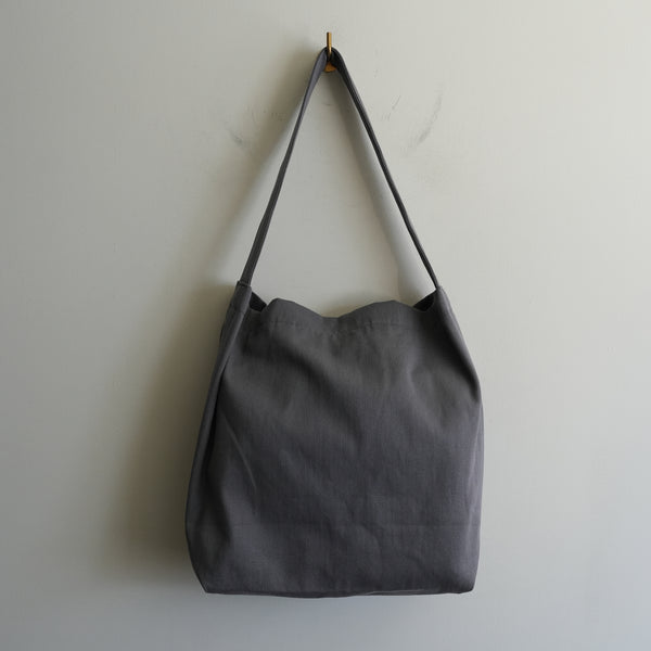 ERA. HOMMA HERRINGBONE BIG SHOULDER BAG