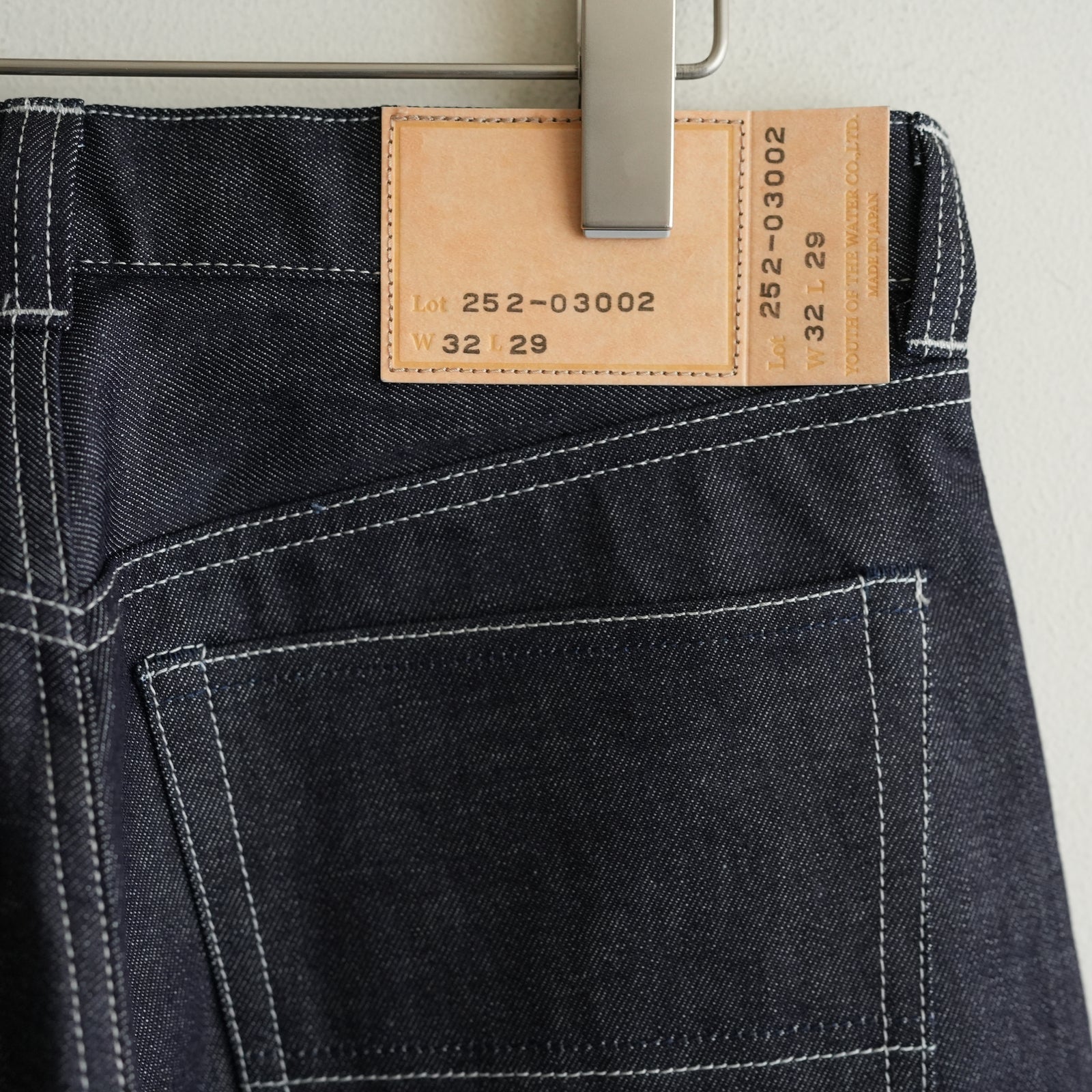 新品 YOUTH OF THE WATER DENIM PANTS size L New YOUTH OF THE WATER DENIM PANTS size L