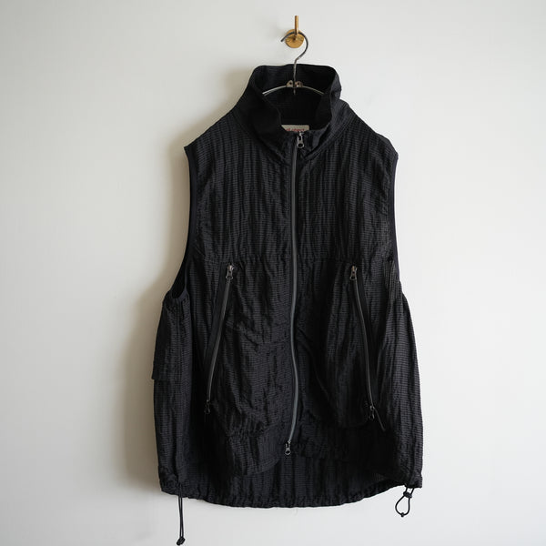 barbell object uneven vest
