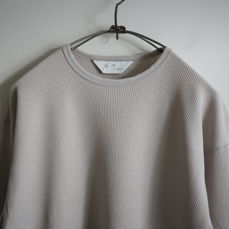 ANCELLM DAMAGE WAFFLE CREW LS  GREIGE