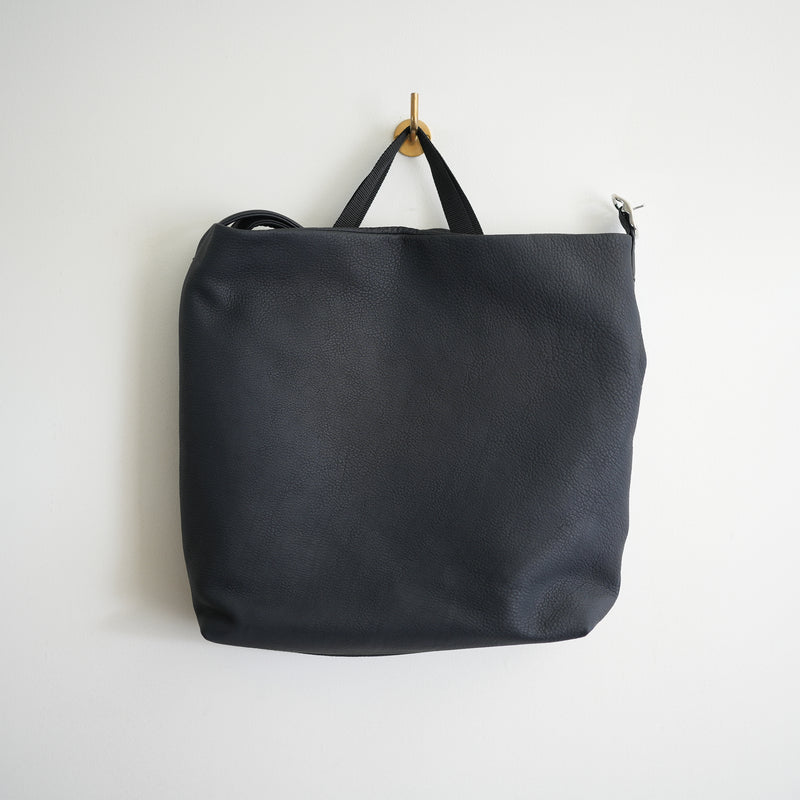 ERA. EO SHRINK RE:PIPE BAG BLK – RASSEMBLE