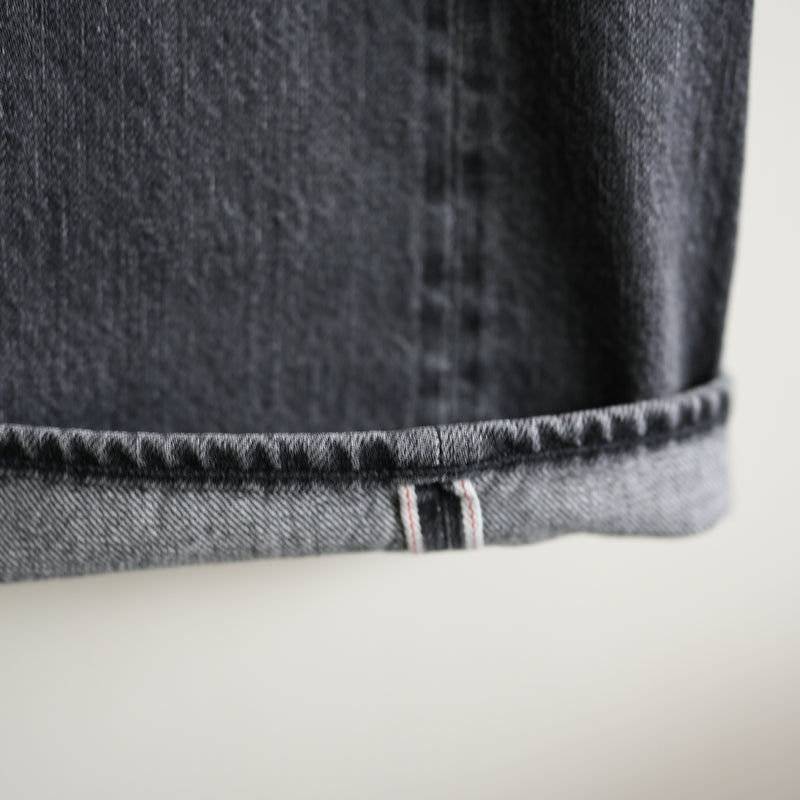 ULTERIOR WASHED SELVEDGE BLACK DENIM 5P PANTS