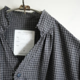 BLACKBIRD cut off collar shirt check
