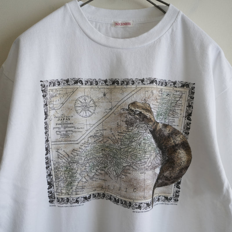 NICENESS UMA PRINT TEE "U.BERNARD" TSUCHINOKO