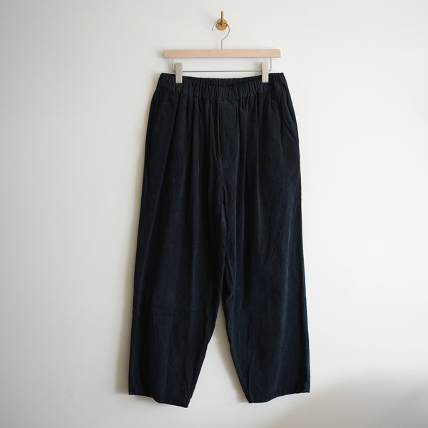 YOKO SAKAMOTO CORDUROY WIDE EASY TROUSER