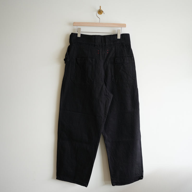 barbell object belted pants