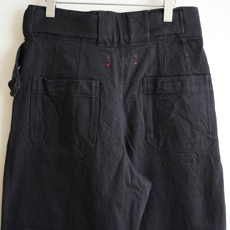 barbell object belted pants