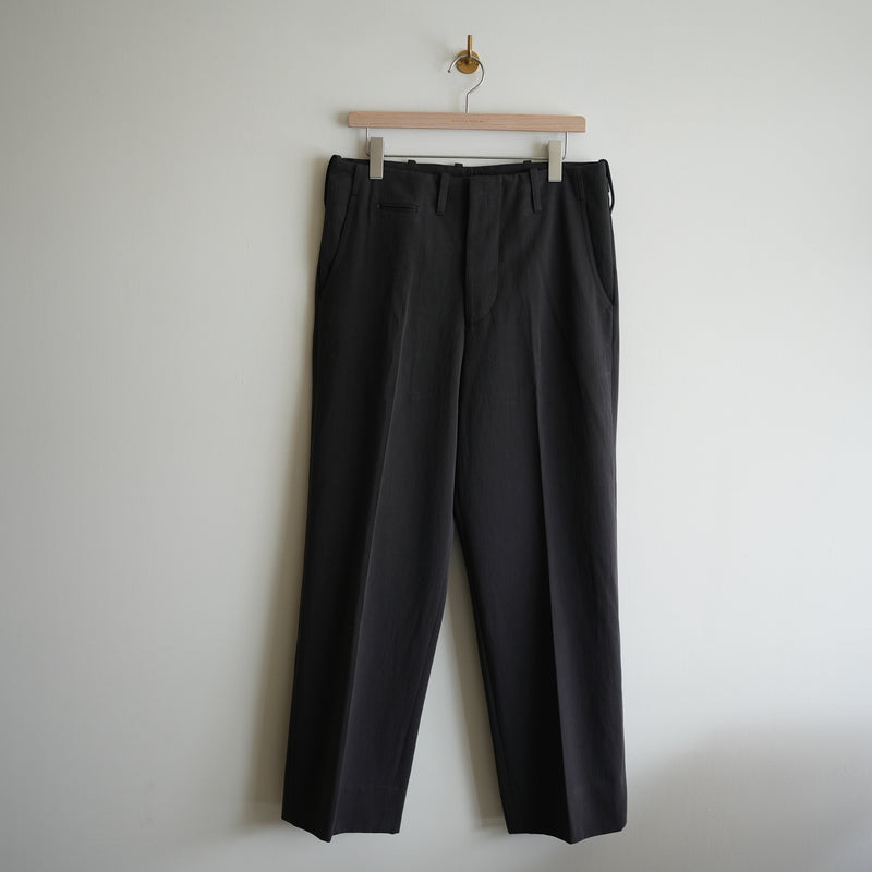 MAATEE&SONS GRAY CHAMBRAY CHINO TROUSER