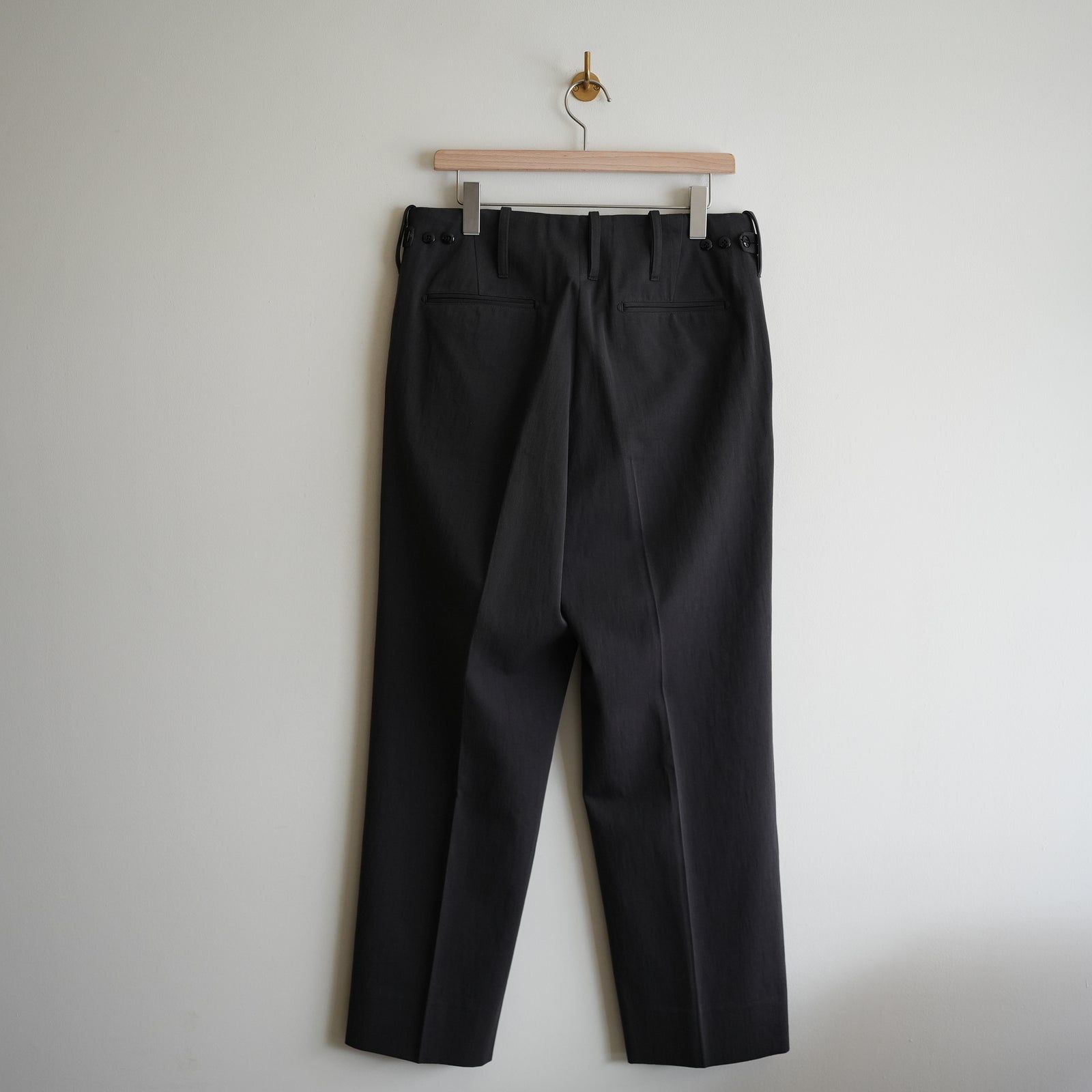パンツ Maatee&sons chino trouser gray chambray MAATEE&SONS GRAY CHAMBRAY CHINO TROUSER – RASSEMBLE