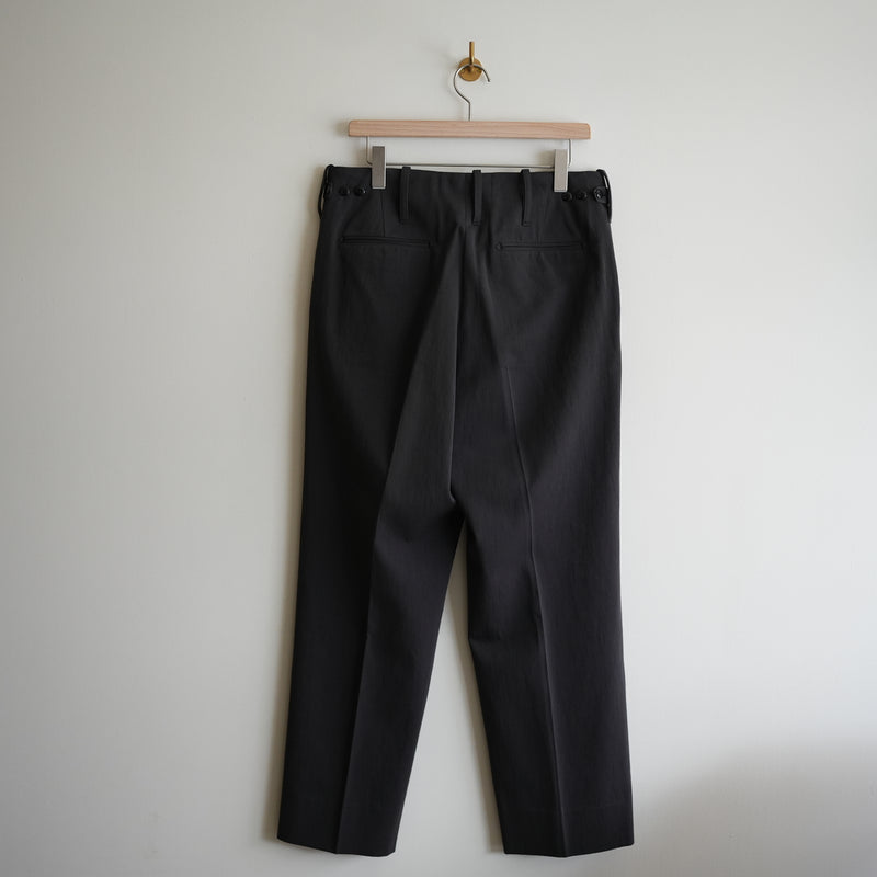 MAATEE&SONS GRAY CHAMBRAY CHINO TROUSER