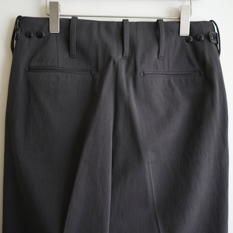 MAATEE&SONS GRAY CHAMBRAY CHINO TROUSER