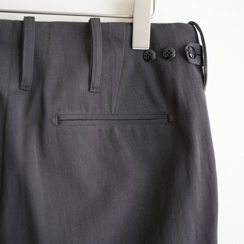 MAATEE&SONS GRAY CHAMBRAY CHINO TROUSER