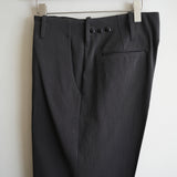 MAATEE&SONS GRAY CHAMBRAY CHINO TROUSER