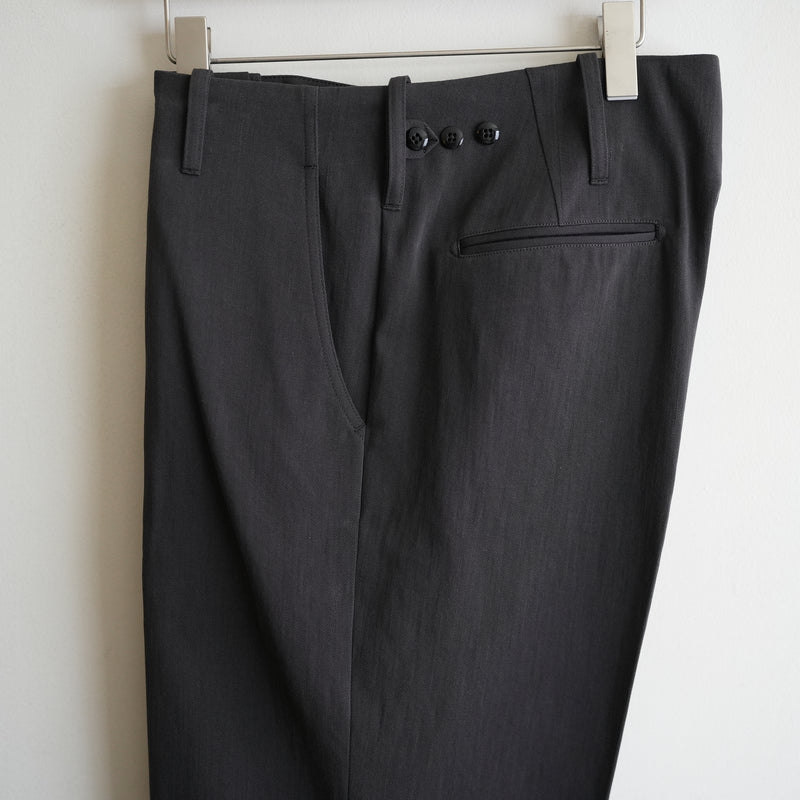 MAATEE&SONS GRAY CHAMBRAY CHINO TROUSER