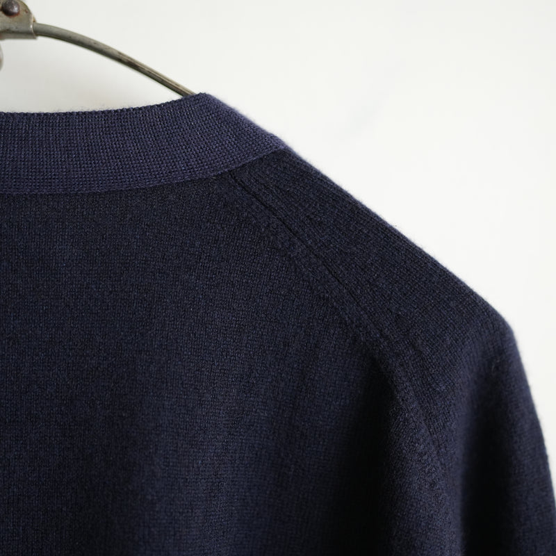 MAATEE&SONS CASHMERE COMBI V CARDIGAN NAVY