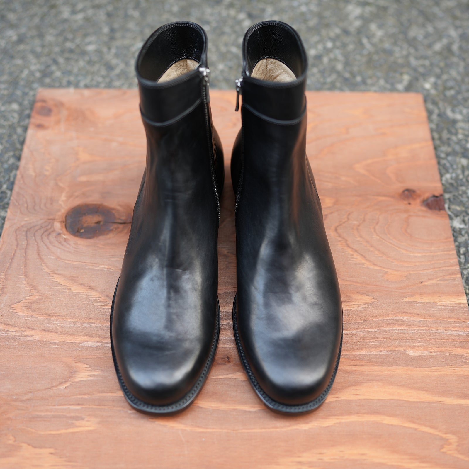 Post Production EX. ITALIAN HORSE LEATHER SIDE ZIP BOOTS – RASSEMBLE