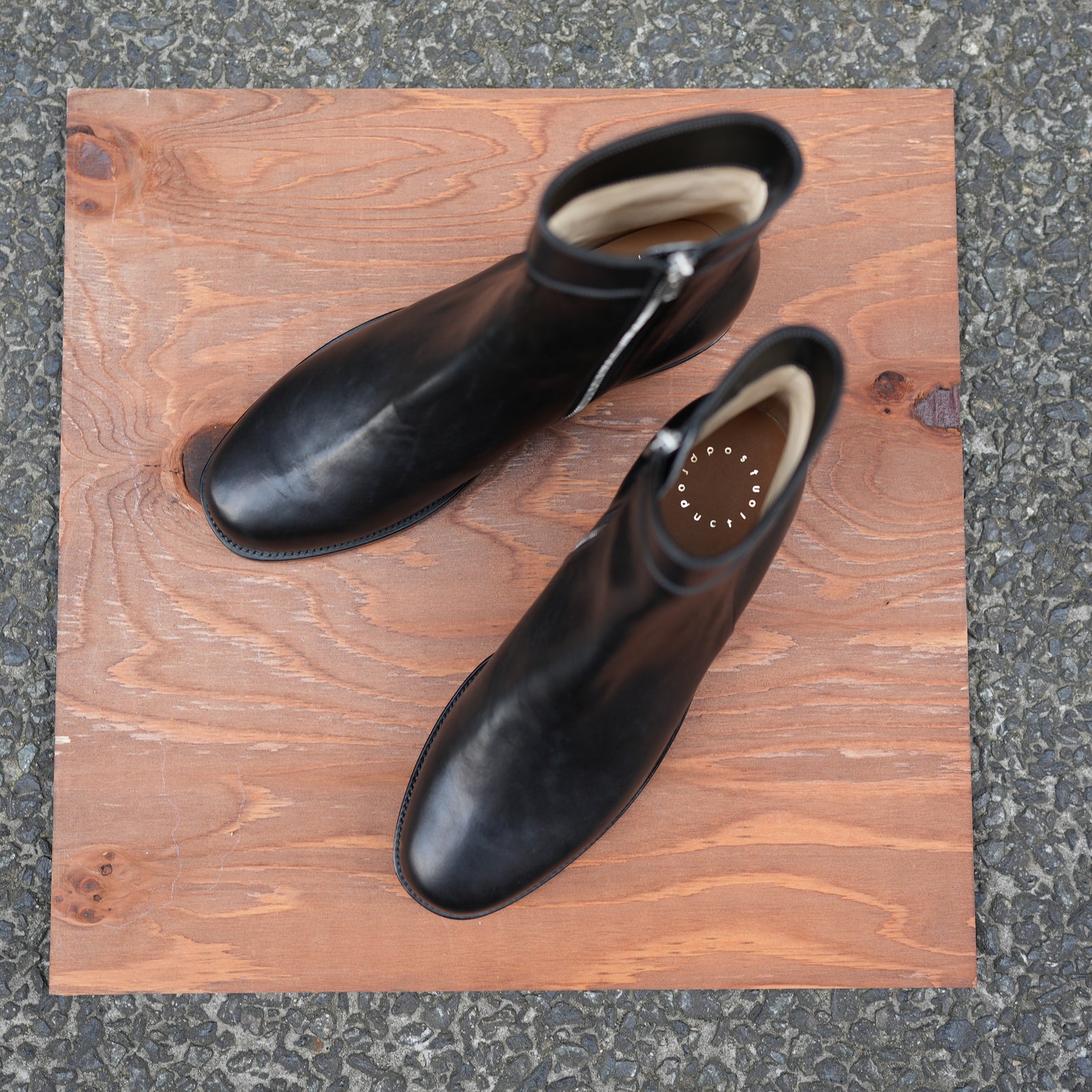 Post Production EX. ITALIAN HORSE LEATHER SIDE ZIP BOOTS – RASSEMBLE