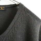 MAATEE&SONS LOOS V NECK SWEATER