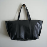 texnh Kip Leather Block Zip Tote Bag